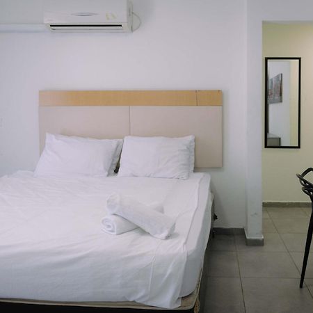 Rich Luxury Suites Eilat Esterno foto