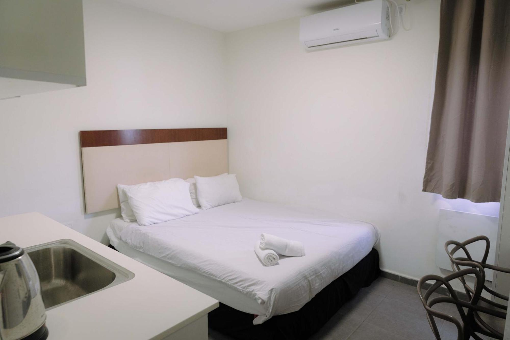 Rich Luxury Suites Eilat Esterno foto