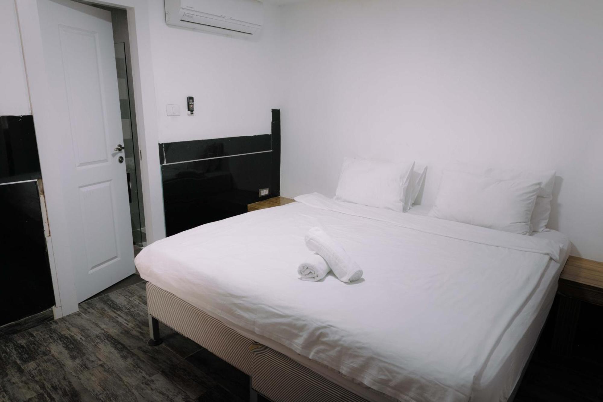 Rich Luxury Suites Eilat Esterno foto